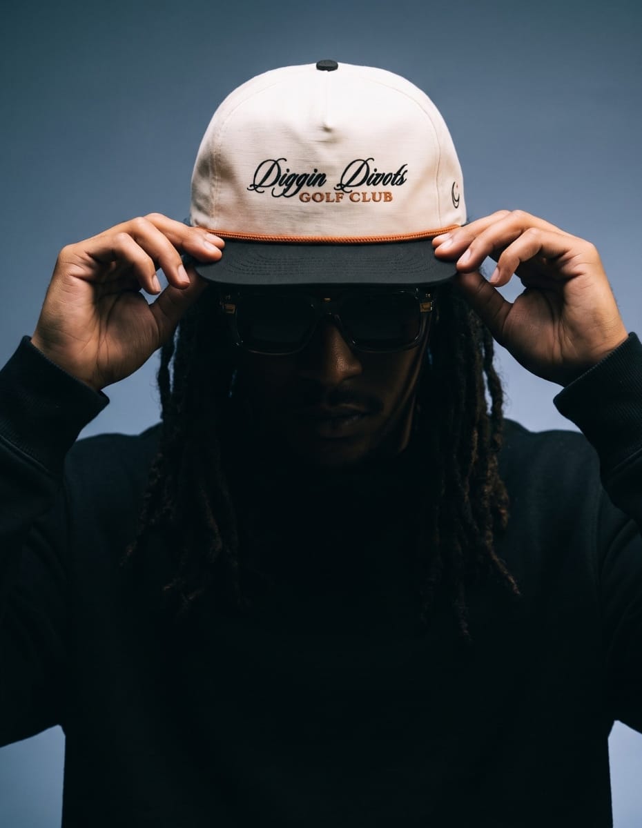 Diggin Divots Golf Club Script Embroidered Snapback Hat Greater Half